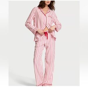 VICTORIA'S SECRET Flannel Pajama Cozy PJ Set Red Stripe Size Medium